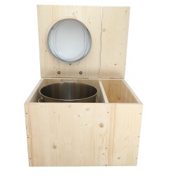 Toilette sèche en bois brut avec bac à droite, seau inox, bavette inox et abattant déclipsable blanc