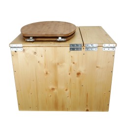 Toilette sèche en bois huilé avec bac intégré, abattant bambou seau inox et bavette inox. Hauteur PMR 50 cm.