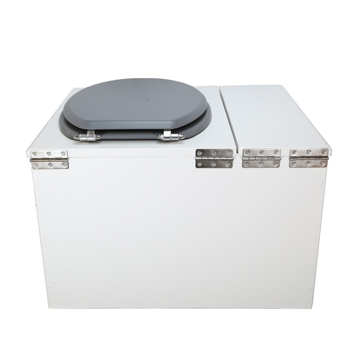  Toilette sèche avec bac à copeaux de bois. peinte en blanc. abattant gris. Livrée avec bavette inox et seau 22 litres