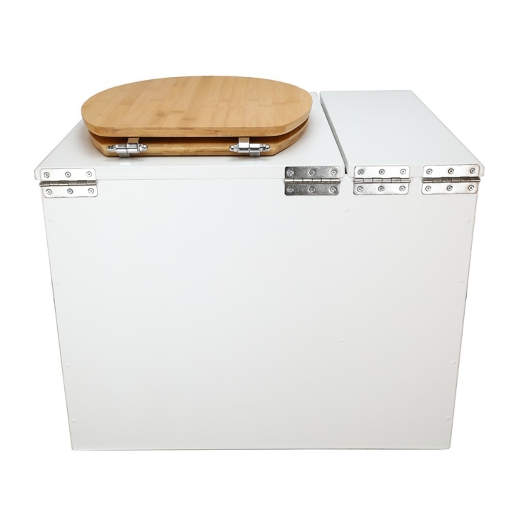  Toilette sèche en bois blanc avec bac intégré. Livré avec bavette inox et seau 22 litres. abattant bambou. modèle rehaussé PMR