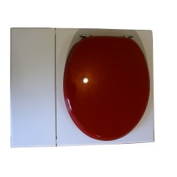 Toilette sèche avec bac à copeaux de bois. bois blanc, abattant rouge. Livré avec bavette inox et seau inox 22 litres