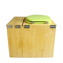 Toilette sèche en bois huilé avec bac intégré à droite, abattant vert, seau inox et bavette inox. Hauteur PMR 50 cm.