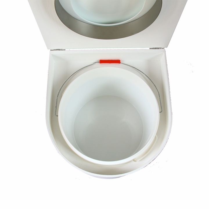  toilette sèche arrondie blanche