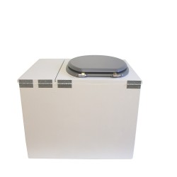 Toilette sèche rehaussée en bois blanc avec bac intégré à droite, abattant gris, seau inox, bavette inox