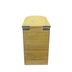 Pack Toilette sèche en bois huilé arrondie rehaussée avec seau 22L et bavette inox. Abattant bois huilé + Bac